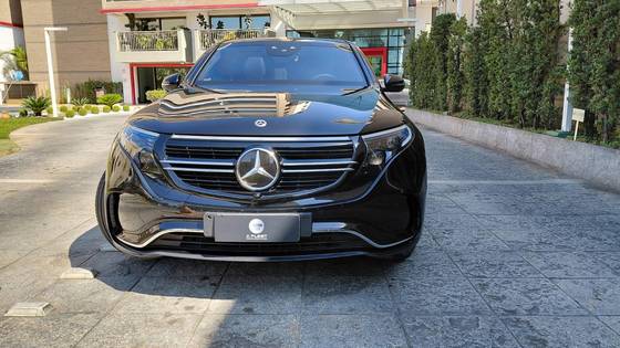 MERCEDES-BENZ EQC 400 AMG LINE 4MATIC ELÉTRICO